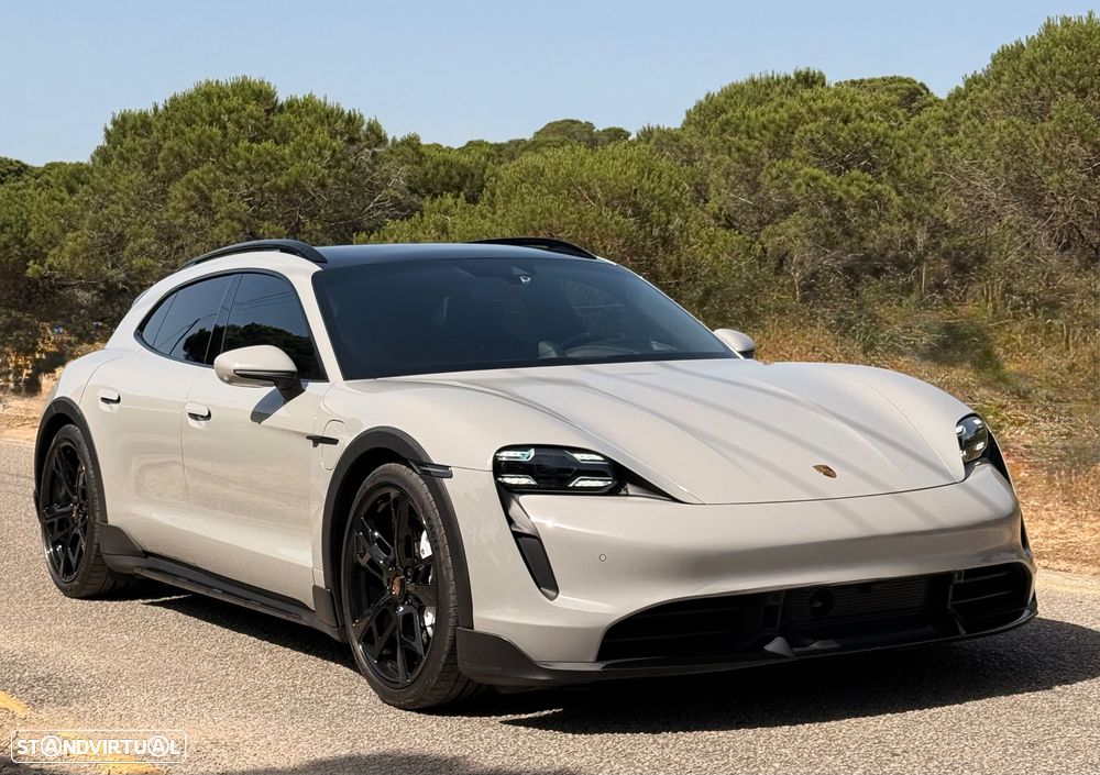 Porsche Taycan Cross Turismo Turbo - 5