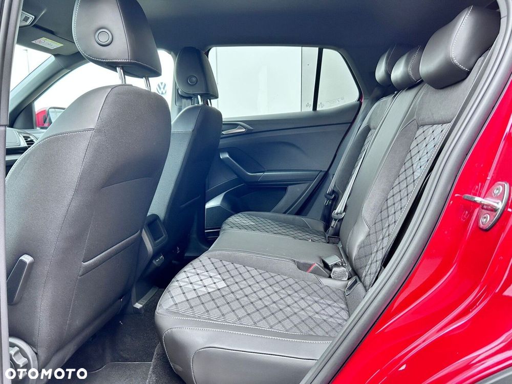 Volkswagen T-Cross - 11