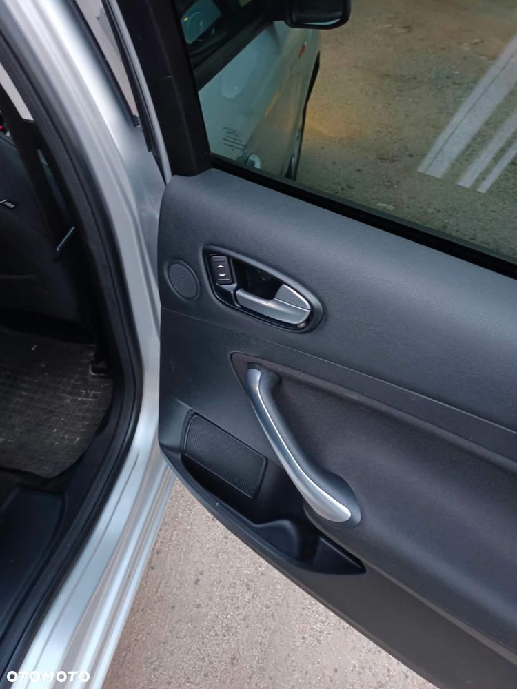 Ford Mondeo - 20