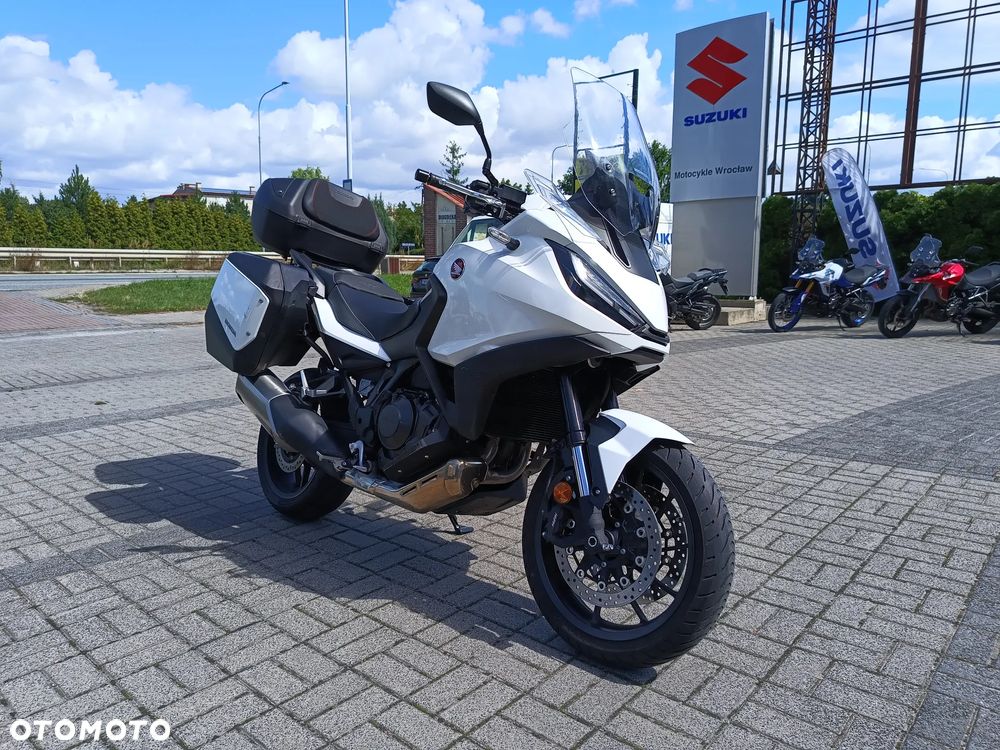 Honda NT