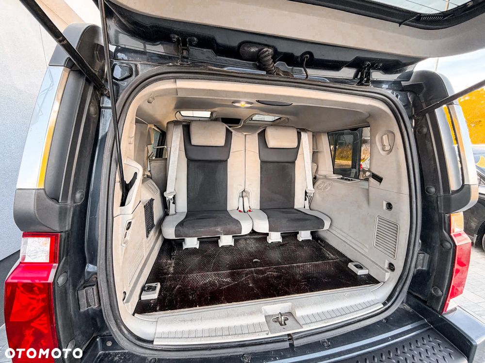 Jeep Commander 3.0 CRD Overland - 25