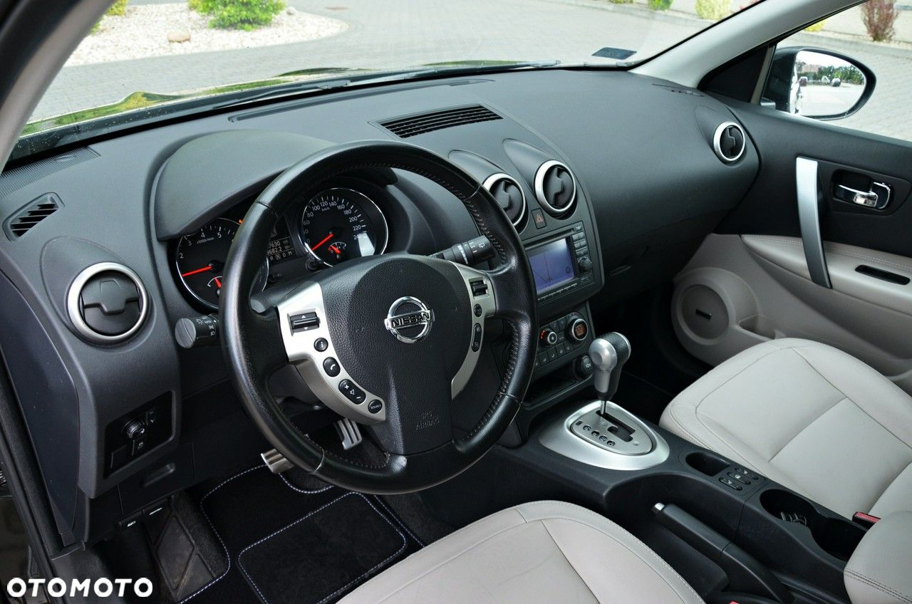 Nissan Qashqai 2.0 CVT tekna - 28