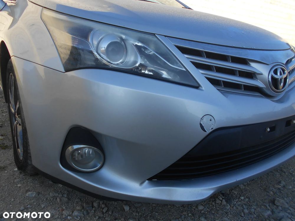 TOYOTA AVENSIS TR D-4D T27 2011-2015R LIFT  KOD LAKIERU 1F7 SILVER 2.0D4D 126KM SILNIK SKRZYNIA BLOTNIK DZWI MASKA KLAPA ZAWIESZENIE LAMPY WTRYSK WTRYSKI LUSTERKA BAK KOLO ZAPASOWE BELKA KLIMATYZACJA - 6