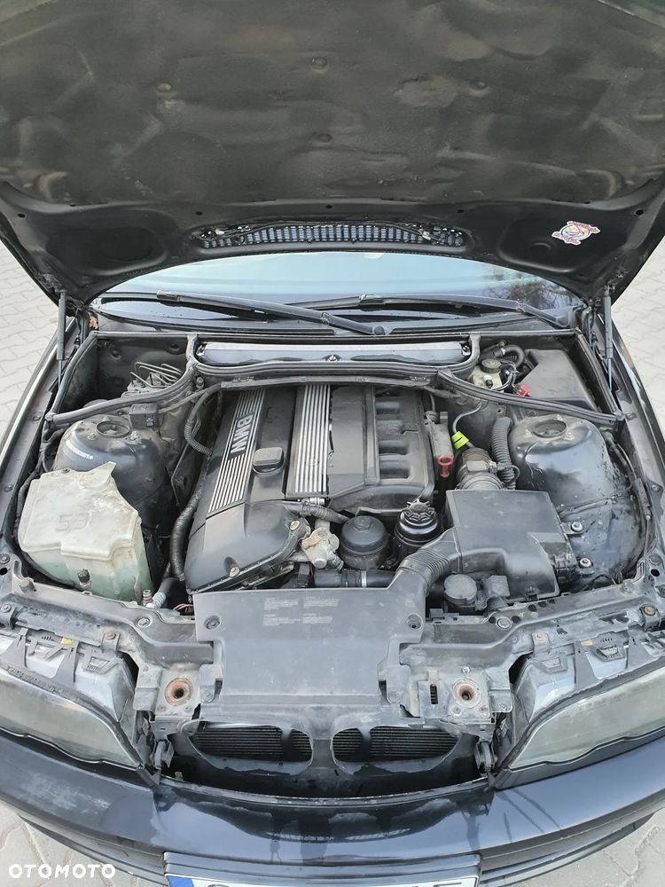 BMW Seria 3 323Ci - 9