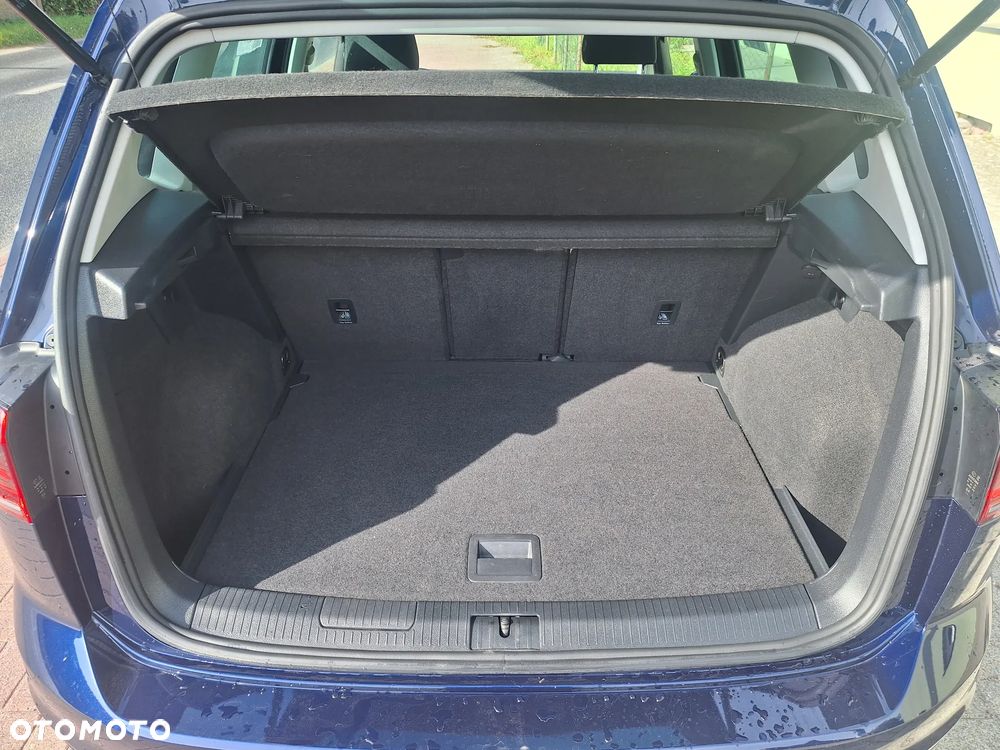 Volkswagen Golf Sportsvan 1.6 TDI SCR DSG IQ.DRIVE - 18