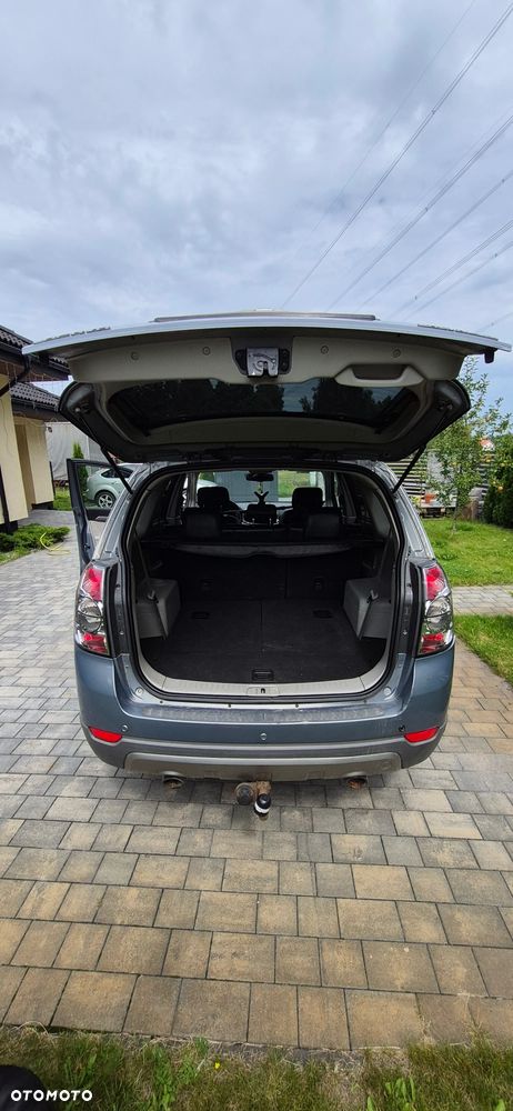 Chevrolet Captiva 2.2 D LTZ - 4