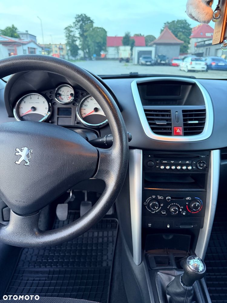 Peugeot 207 75 Urban Move - 20
