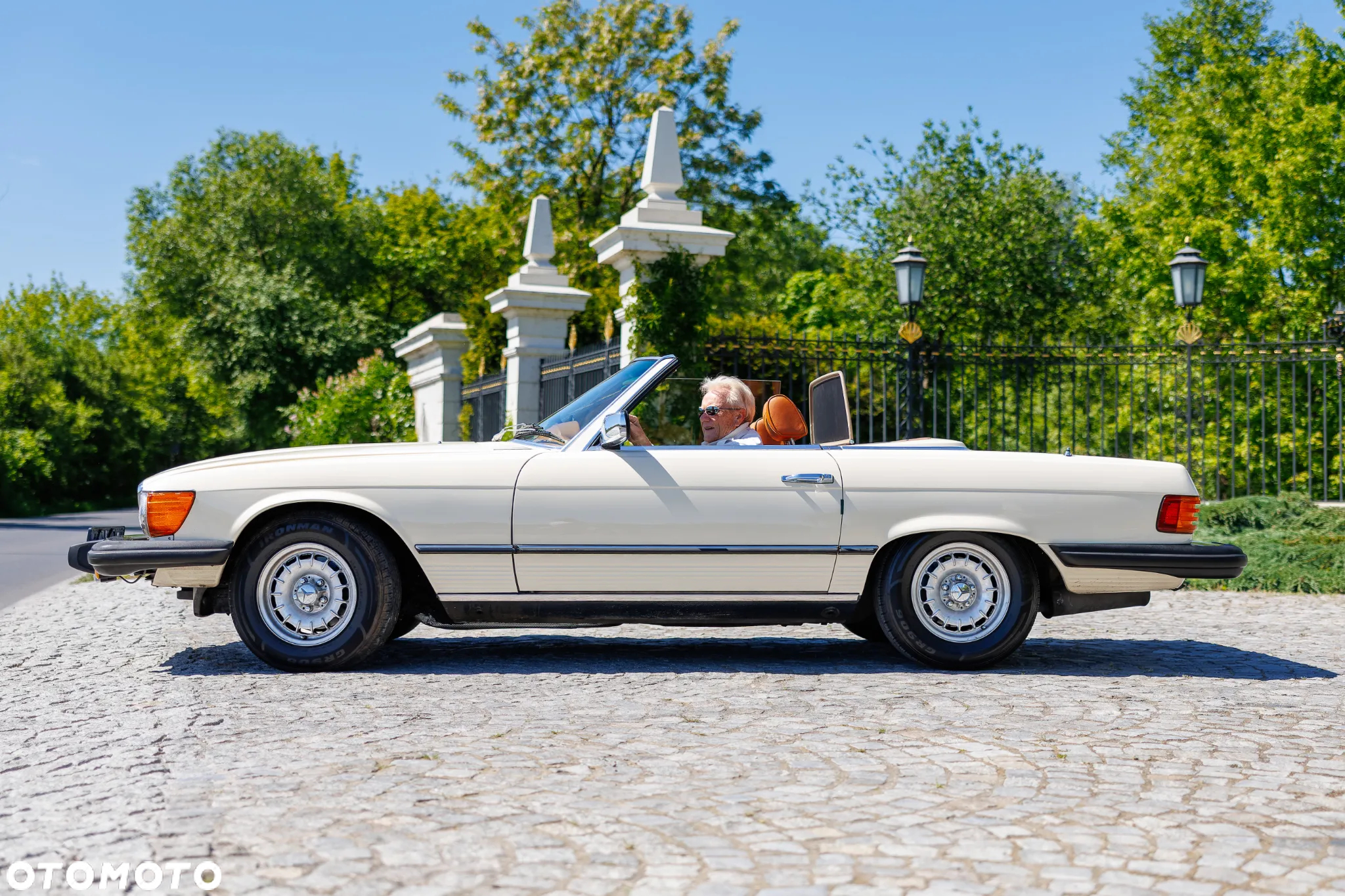 Mercedes-Benz SL - 18