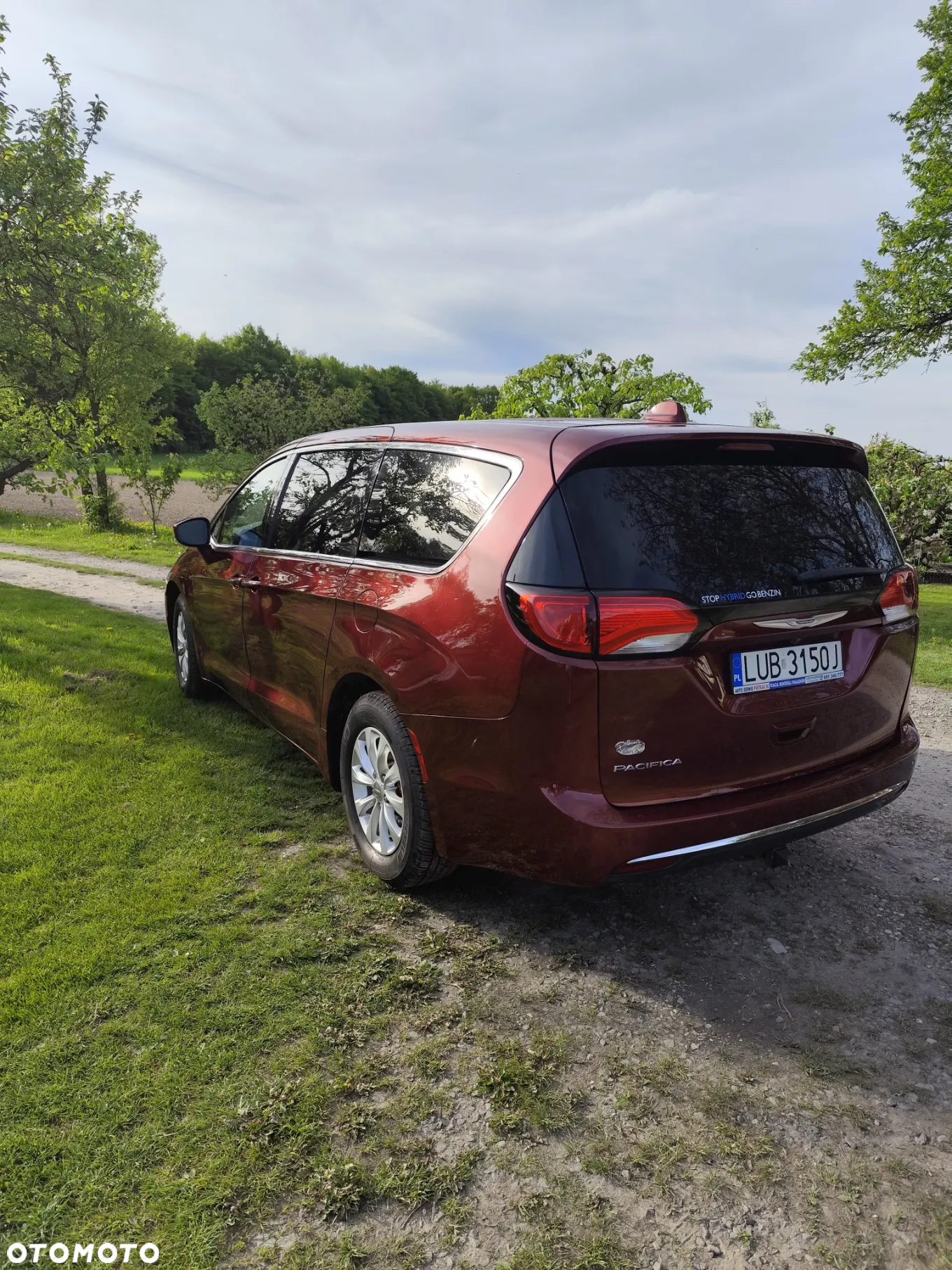 Chrysler Pacifica - 4