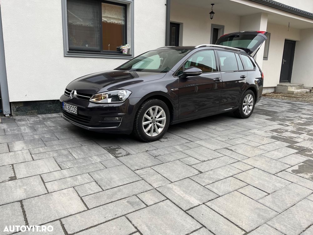 Volkswagen Golf - 12