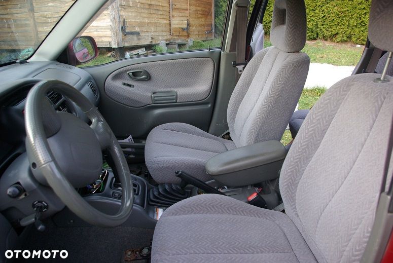 Suzuki Grand Vitara - 8