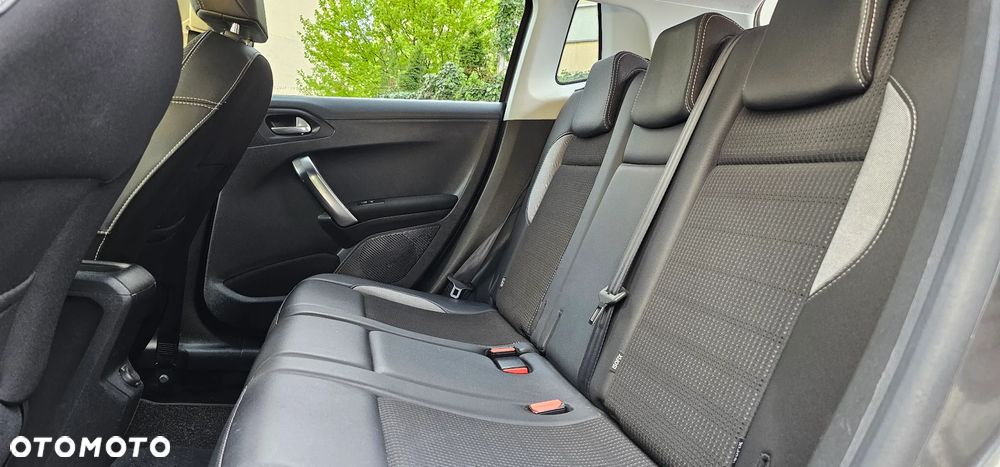 Peugeot 2008 PureTech 110 Stop&Start Allure - 8