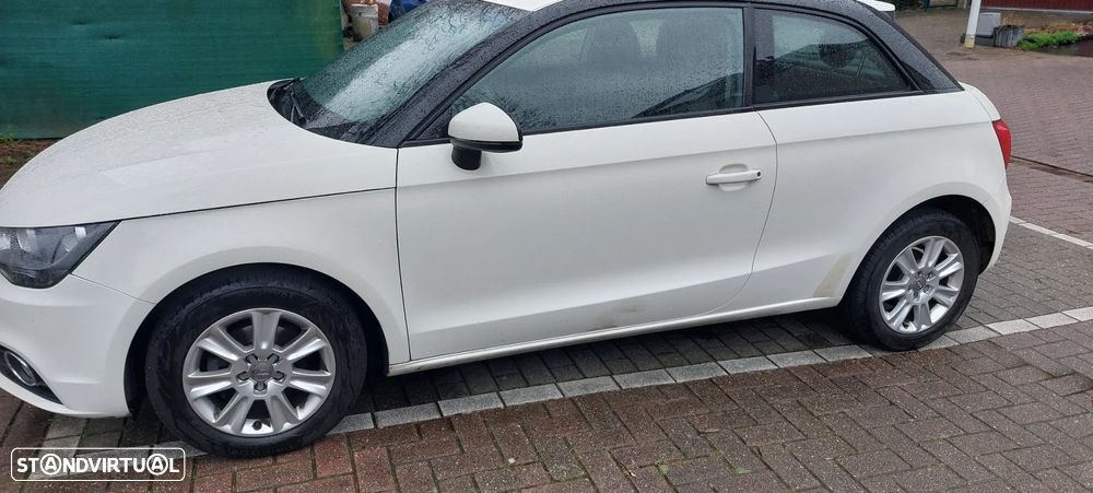 Audi A1 1.2 TFSI Advance - 4