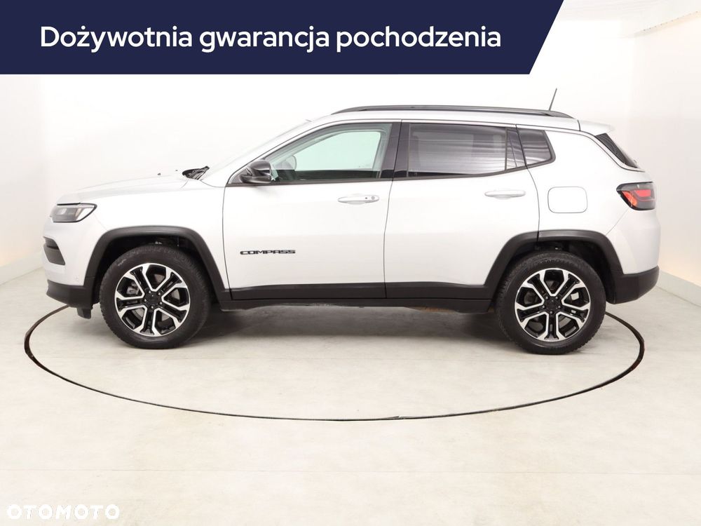 Jeep Compass - 4