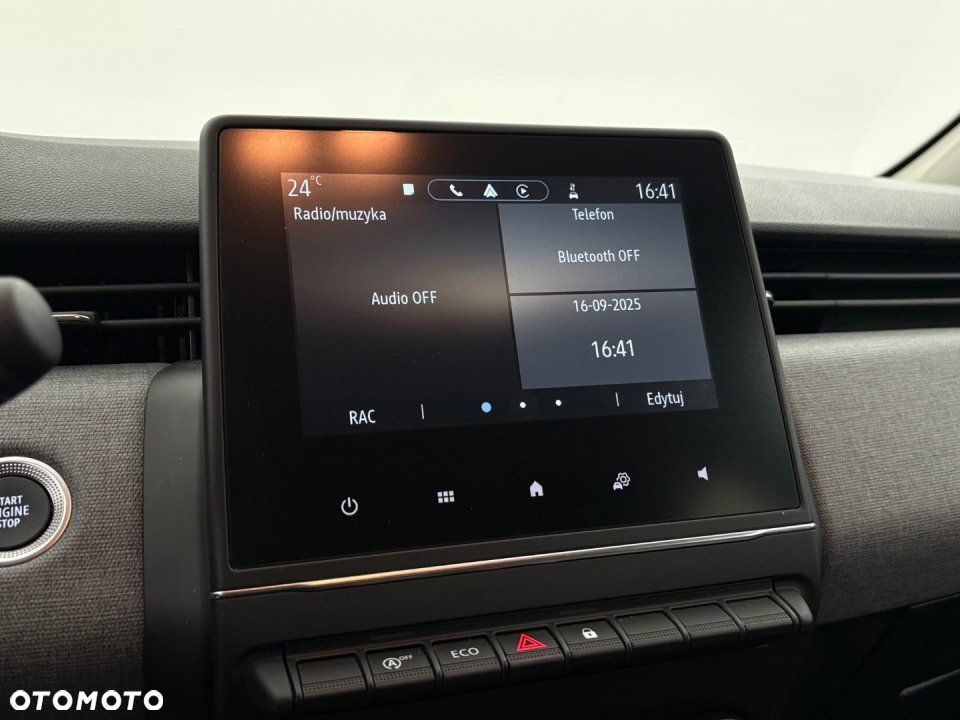 Renault Clio - 15