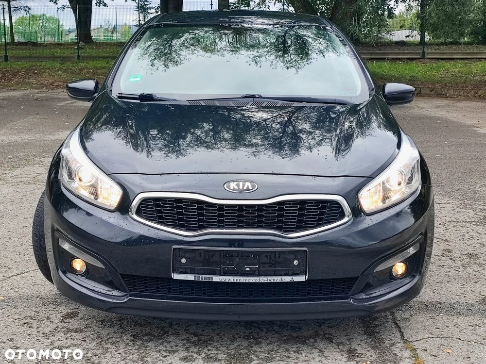 Kia Ceed - 7