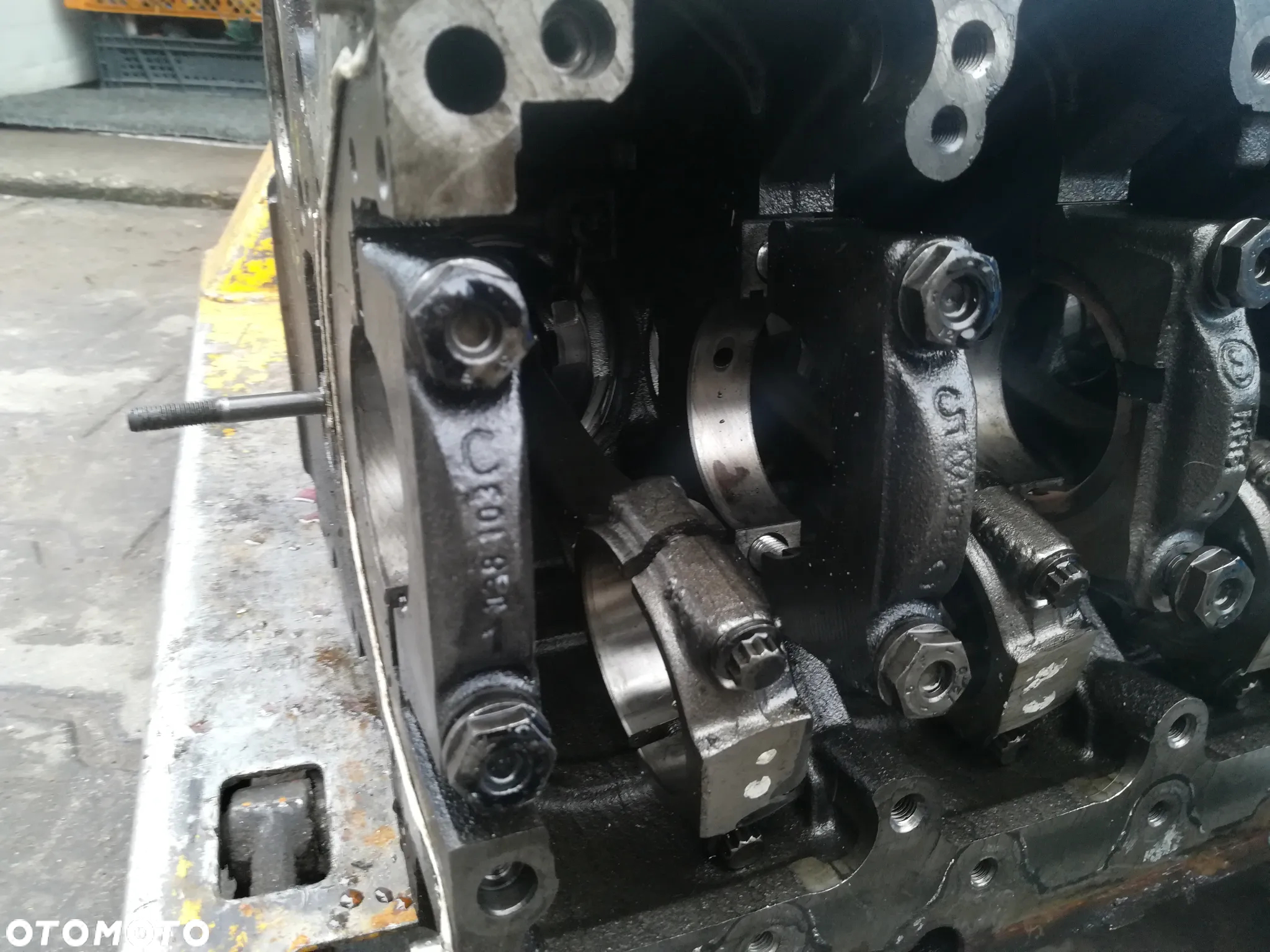 BLOK SILNIKA AUDI A4, A6 2.0TDI 16V, RURKA WODY 03G121065R - 9