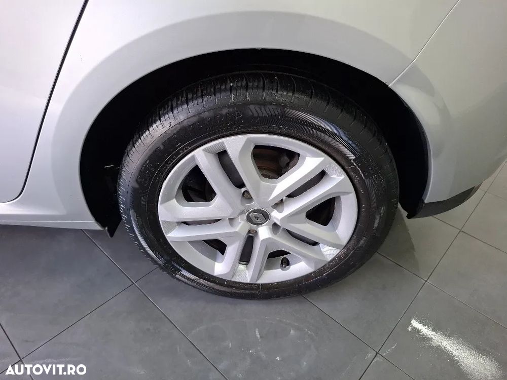 Renault Megane Blue dCi EDC Zen - 24