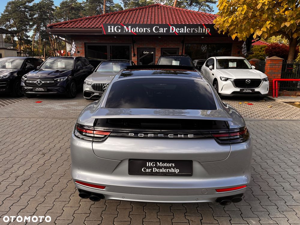 Porsche Panamera 4 - 13