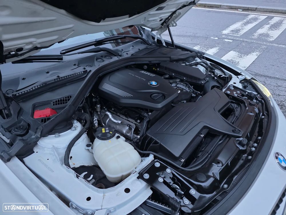 BMW 320 d Pack M Auto - 23