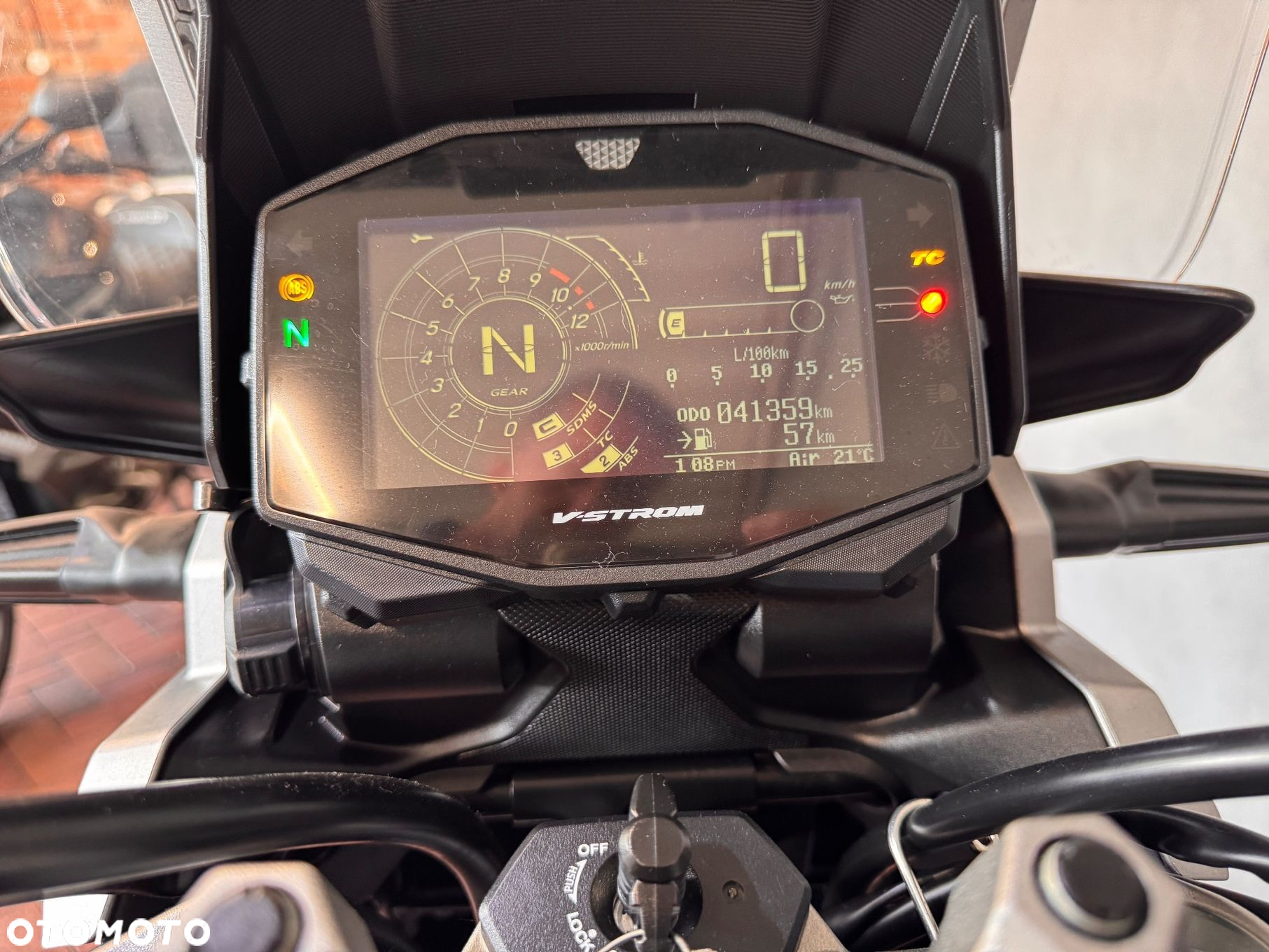 Suzuki DL - 14