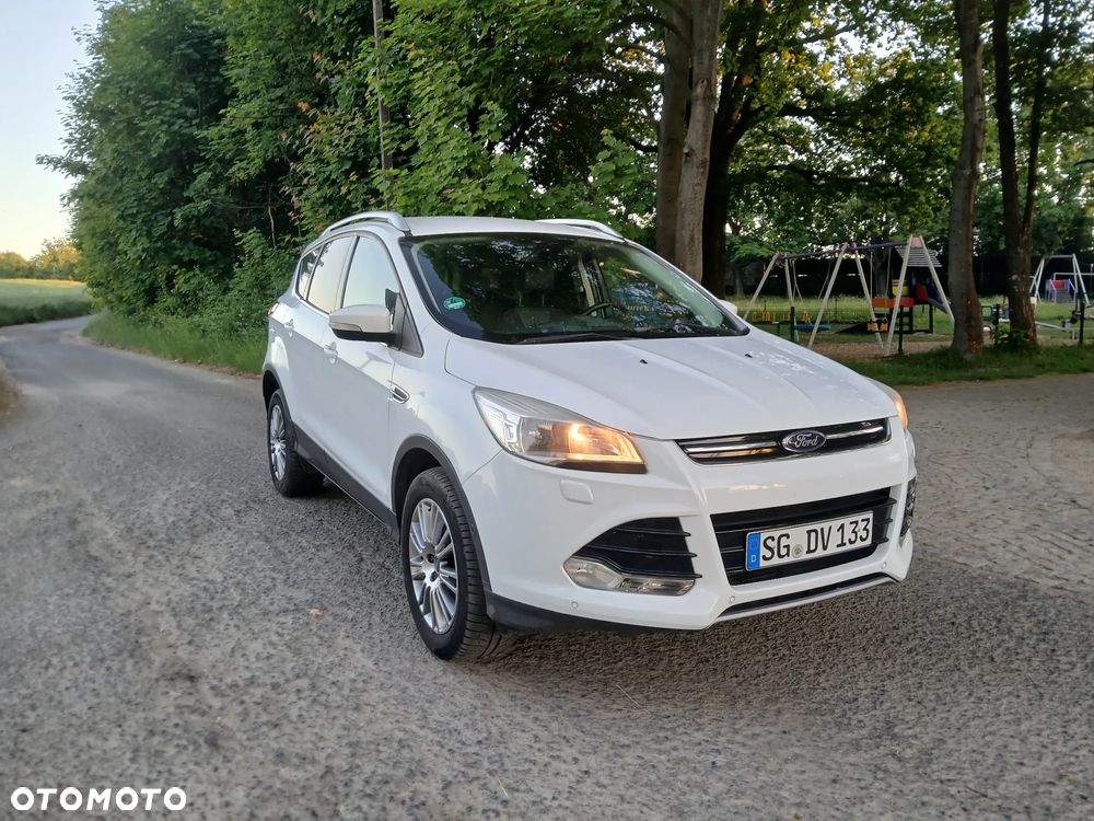 Ford Kuga 2.0 TDCi 4x4 Titanium - 20