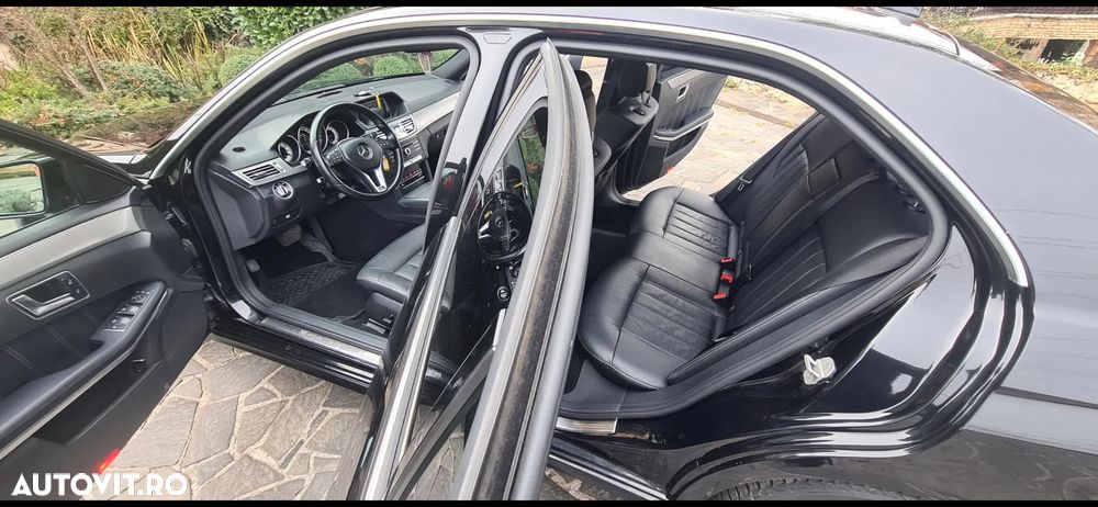 Mercedes-Benz E - 10