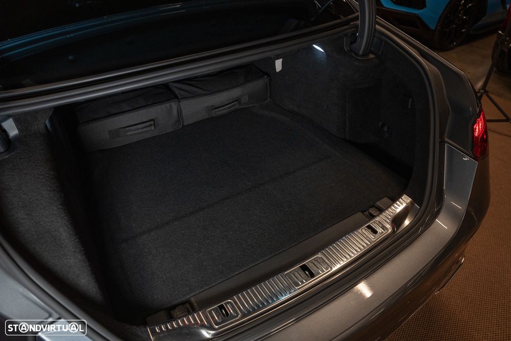 Mercedes-Benz S 580 e Longo - 43