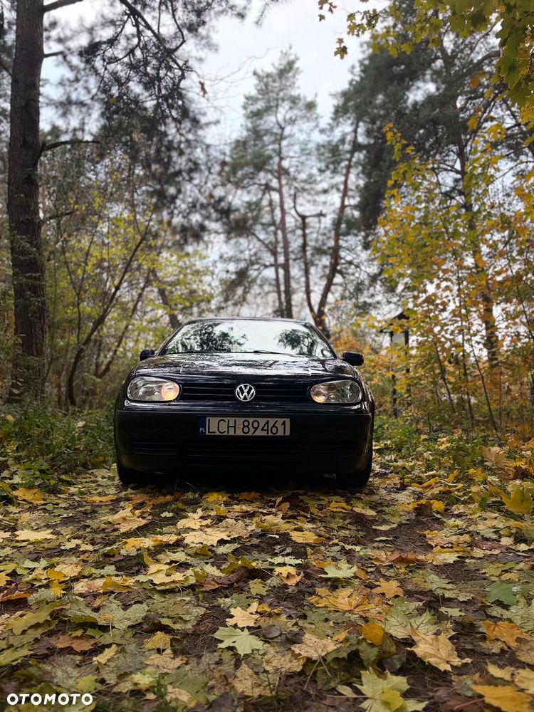 Volkswagen Golf 1.6 - 1