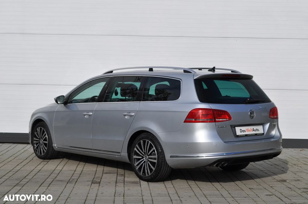 Volkswagen Passat Variant 2.0 TDI Blue TDI DSG Highline - 3