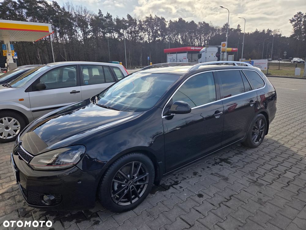 Volkswagen Golf - 2