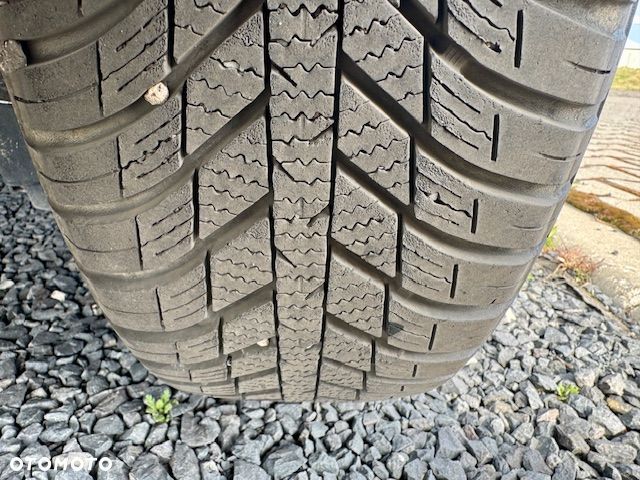 Toyota Proace City - 18