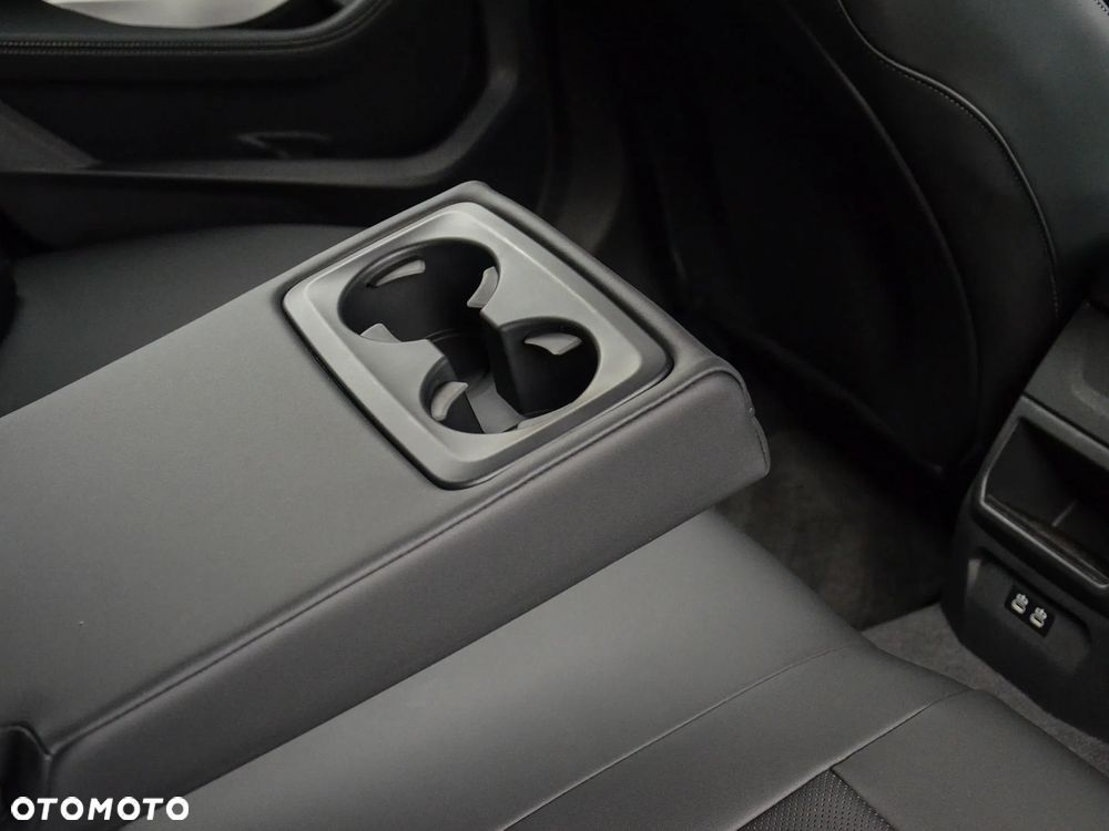 BMW Seria 1 120i M Sport - 27