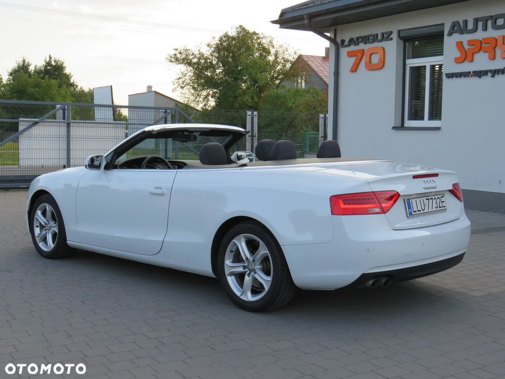 Audi A5 Cabrio - 17