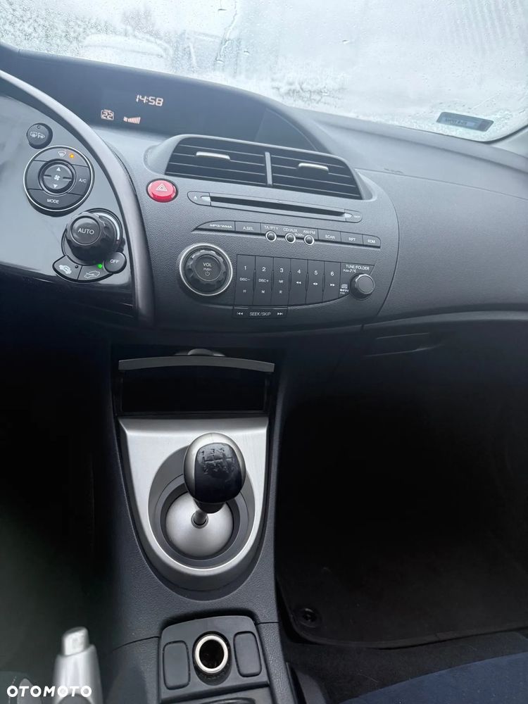 Honda Civic 1.4 Comfort - 12