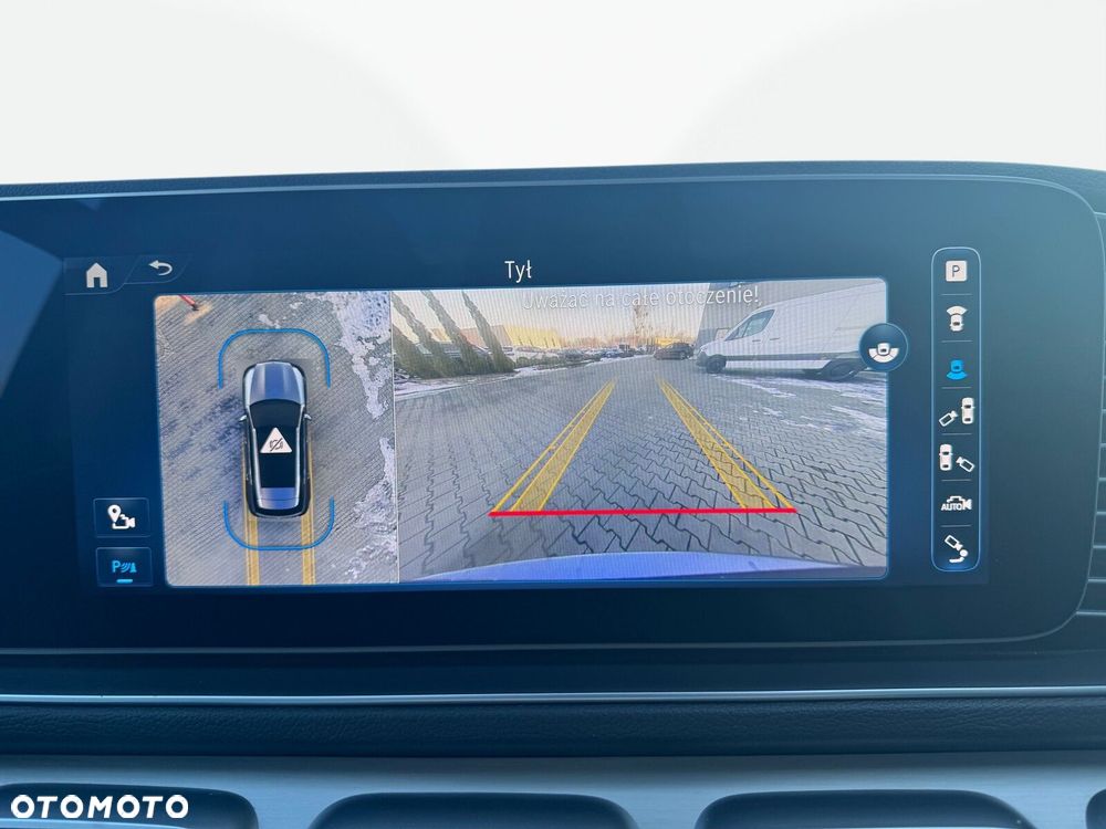 Mercedes-Benz GLE - 24