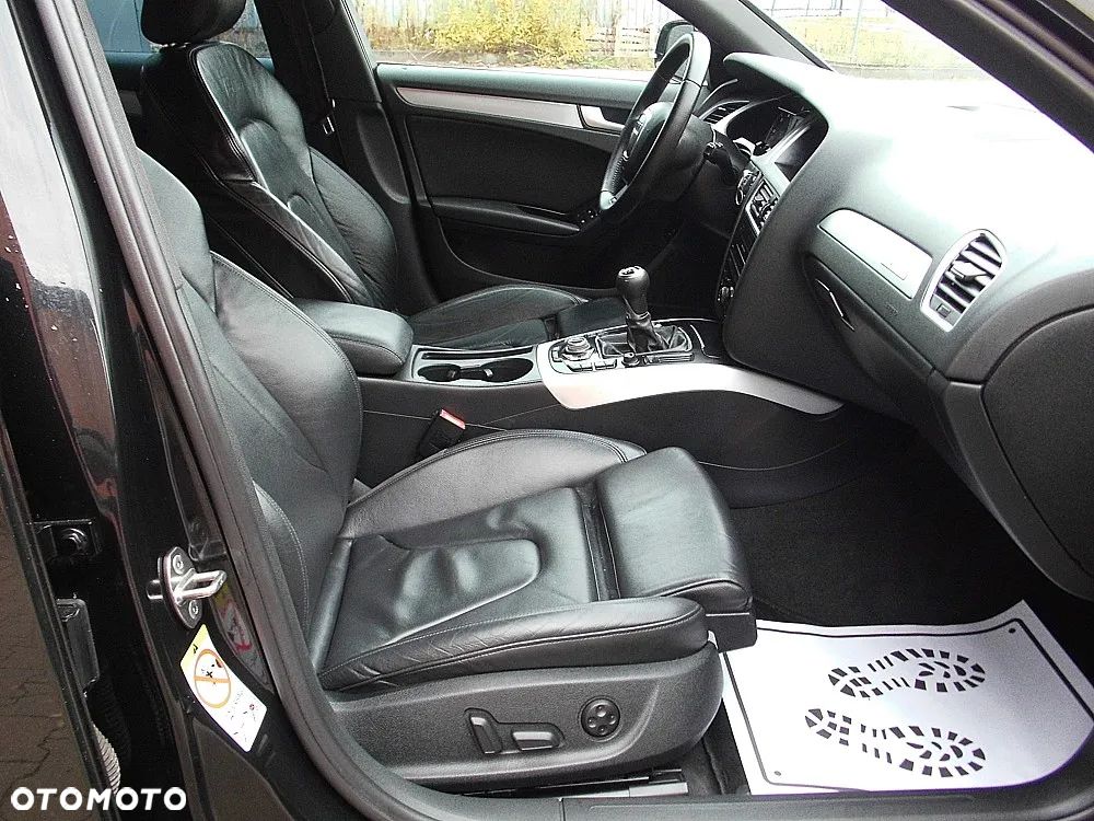 Audi A4 Limousine 2.0 TDI DPF quattro S line Sportpaket (plus) - 4
