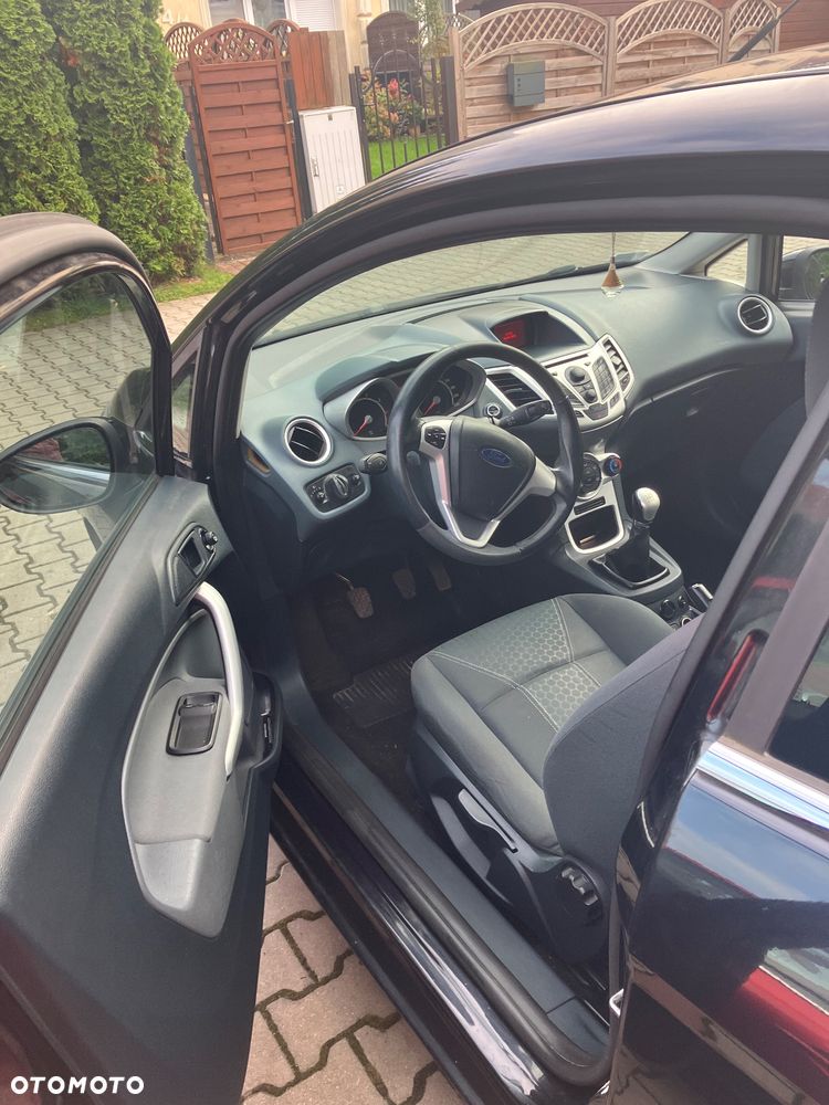 Ford Fiesta 1.4 Titanium - 6