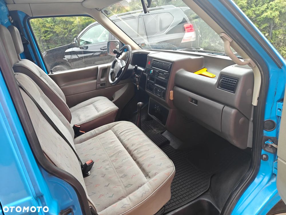 Volkswagen Transporter L - 10