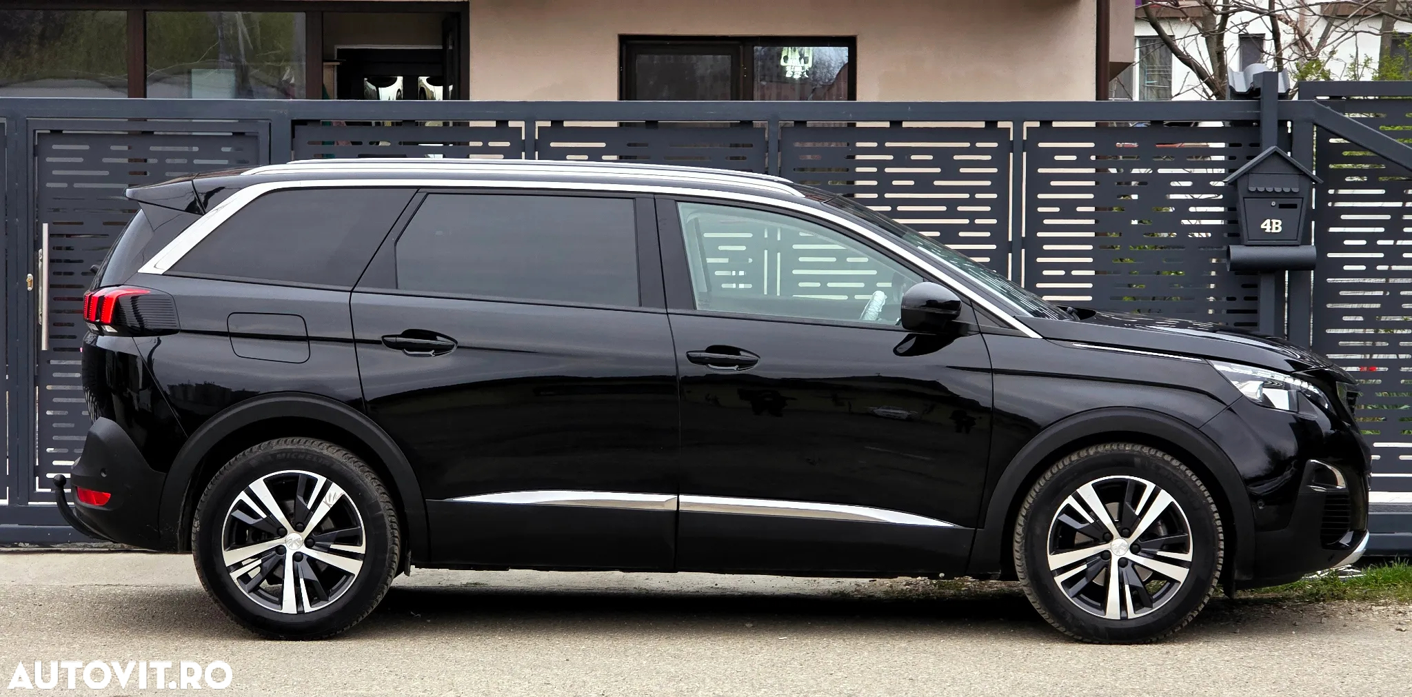 Peugeot 5008 2.0L BlueHDI EAT8 S&S GT Pack - 5