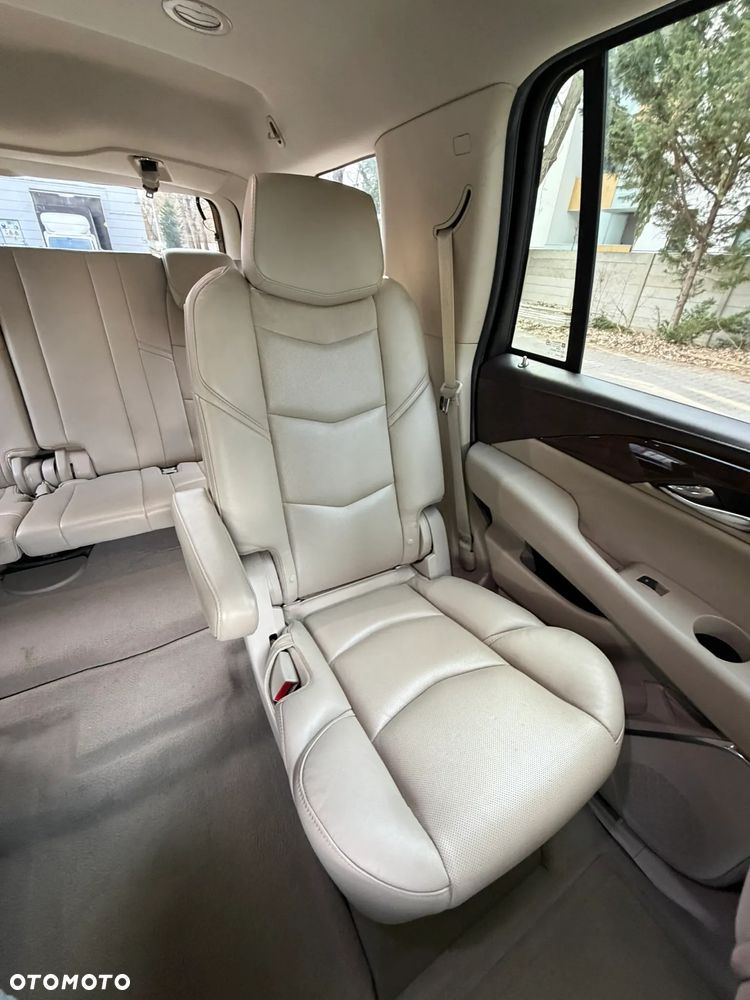 Cadillac Escalade 6.2 V8 Premium - 32