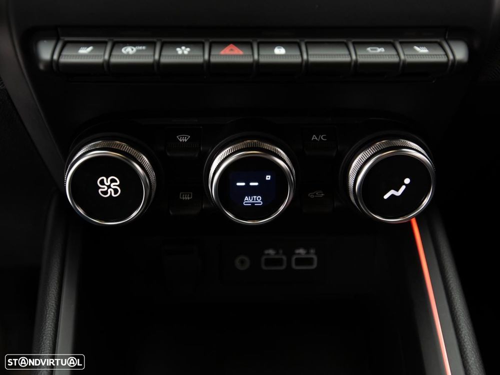 Renault Clio 1.0 TCe Techno - 19