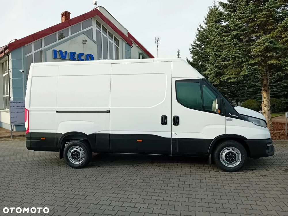 Iveco Daily 35S16V - Oferta limitowana - L3H2 - 12m3 / Klimatyzacja - 2