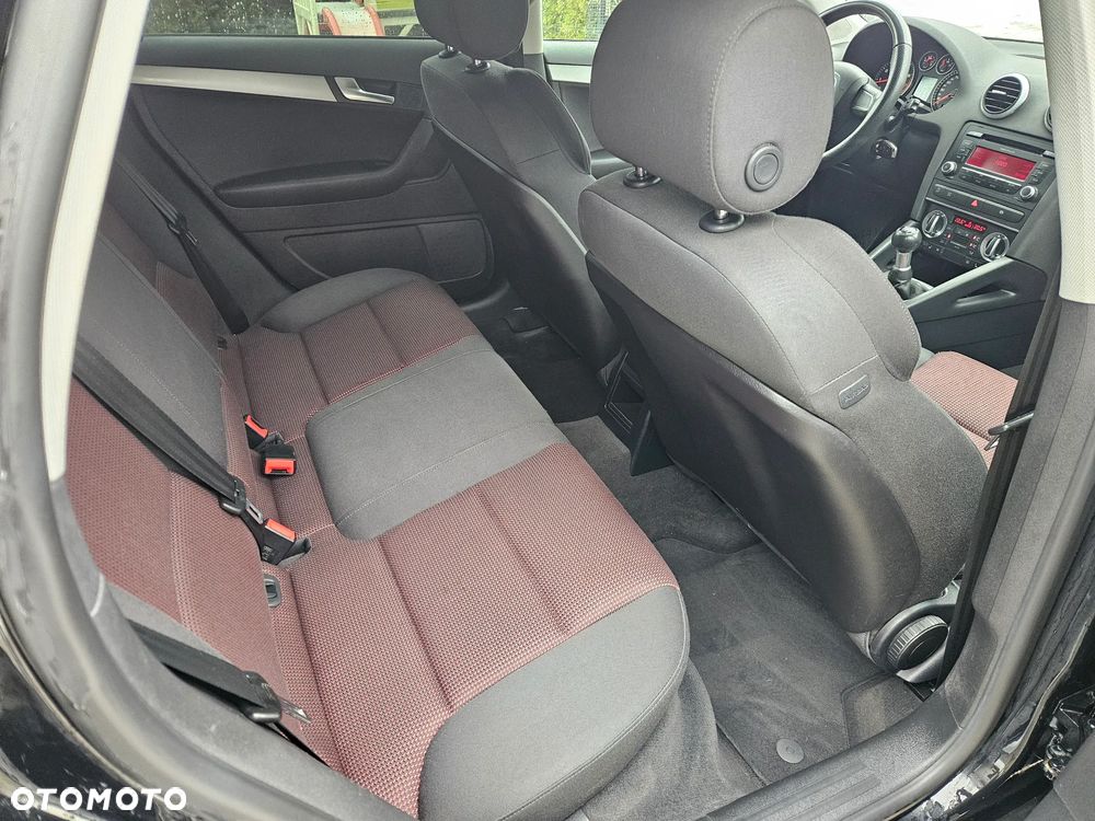 Audi A3 Sportback 1.4 TFSI Attraction - 12