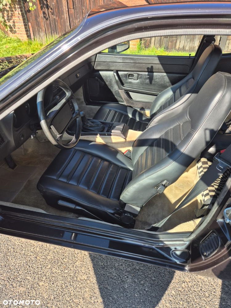 Porsche 924 Standard - 11