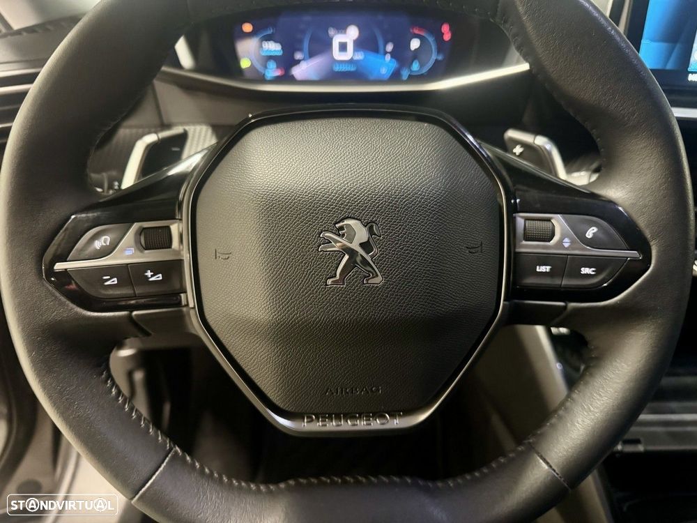 Peugeot 2008 1.2 PureTech Allure Pack EAT8 - 8