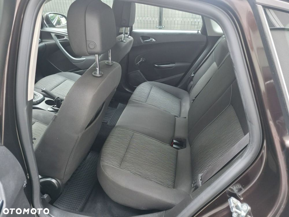 Opel Astra - 7
