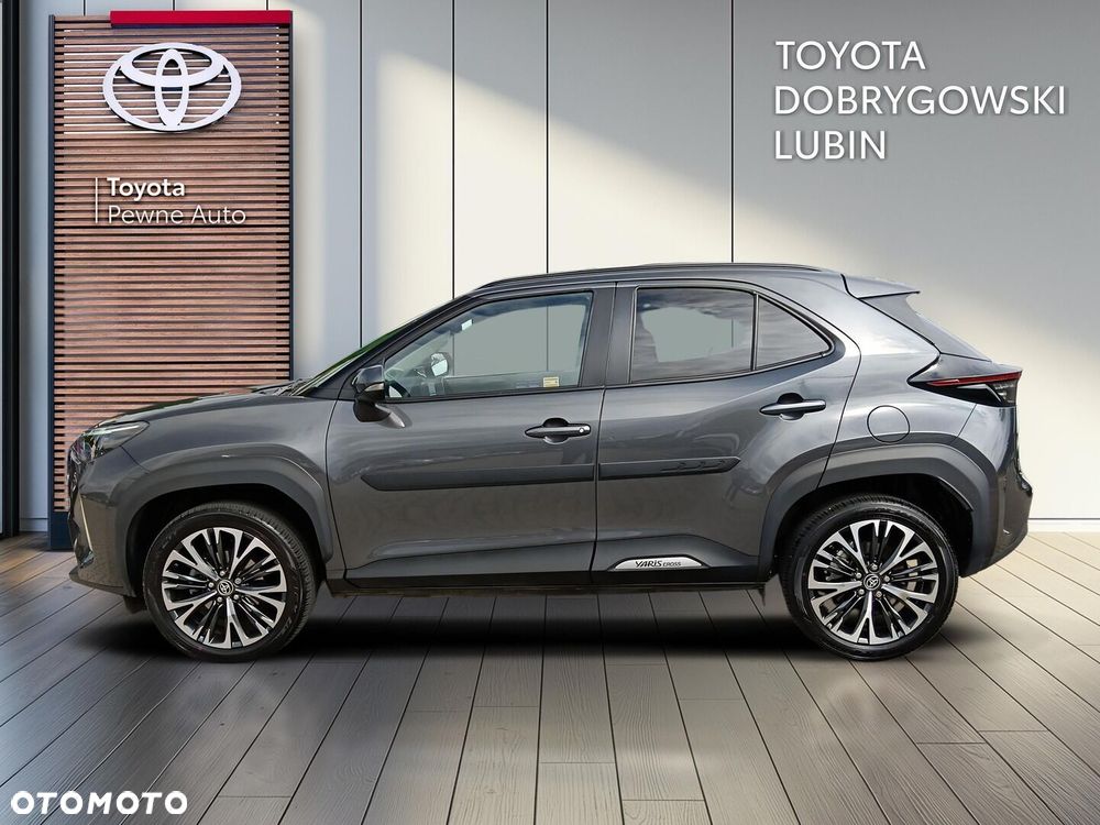 Toyota Yaris Cross Hybrid 1.5 Executive - 2