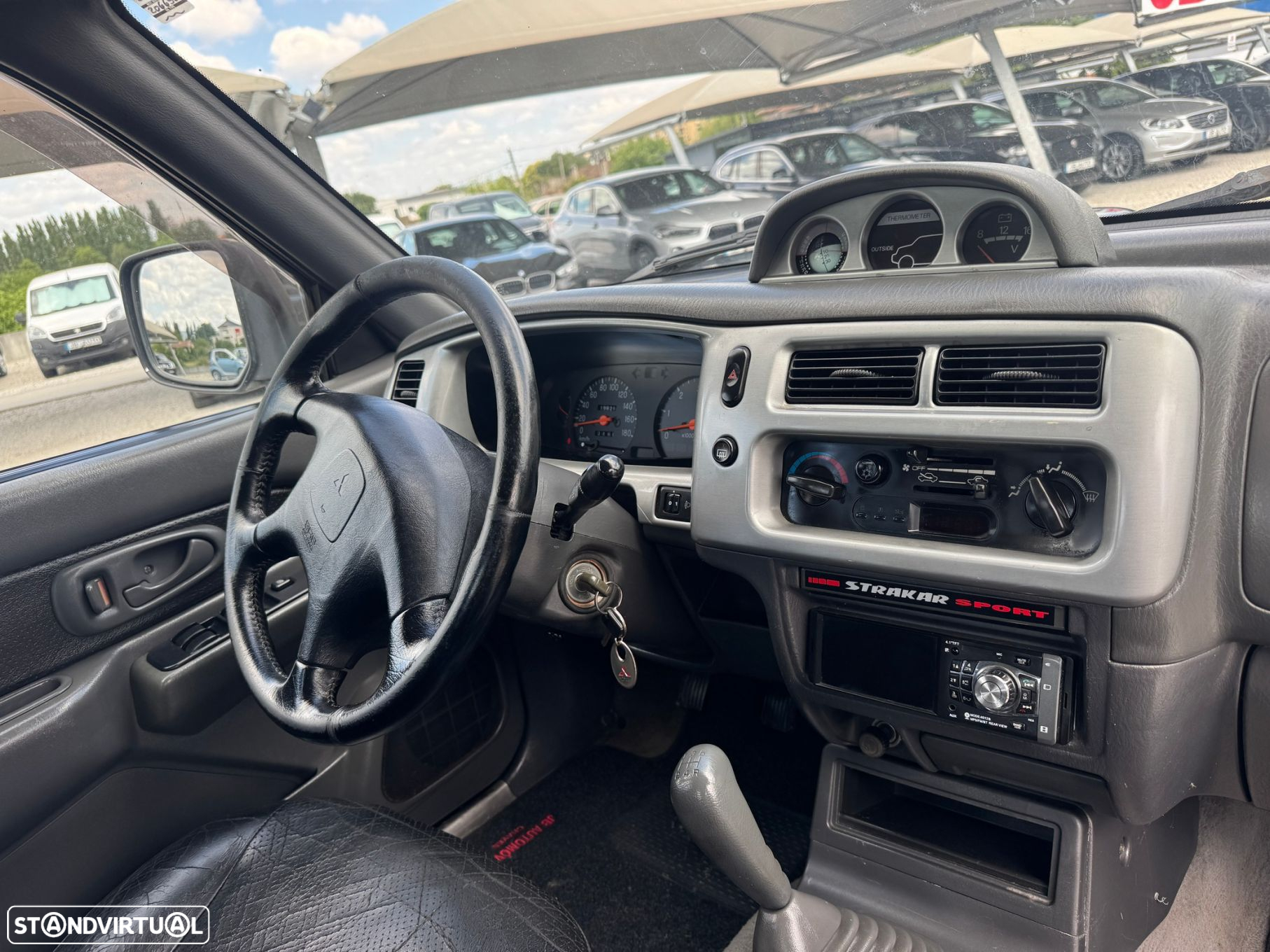 Mitsubishi L200 2.5 TD Strakar Sport CD - 11