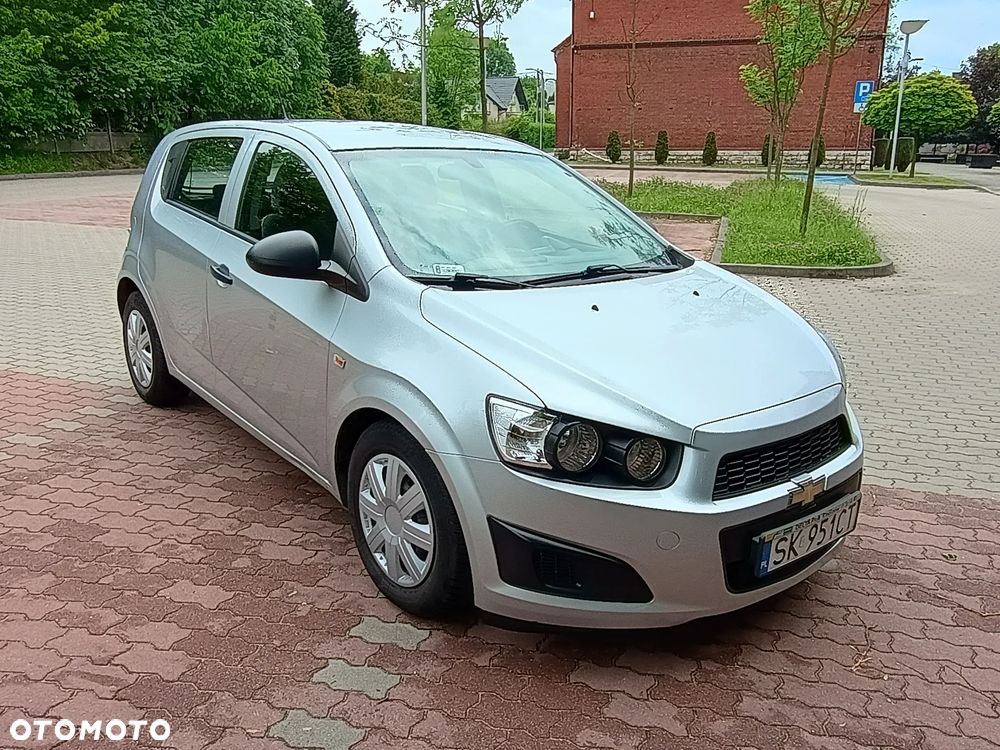 Chevrolet Aveo 1.2 LS+ - 1